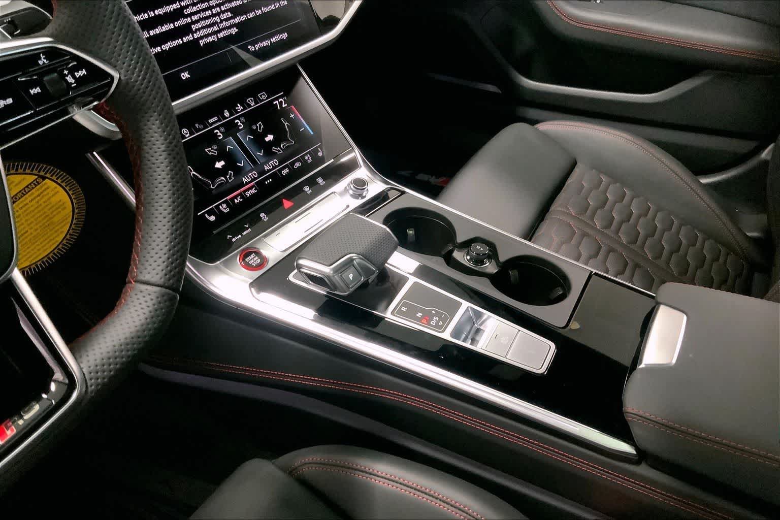 Thumbnail: 2026 Audi RS 7 - 17