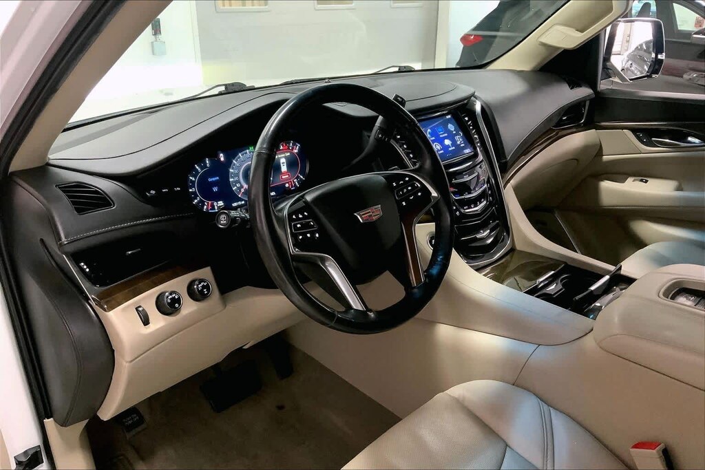Used 2019 CADILLAC Escalade ESV Luxury SUV