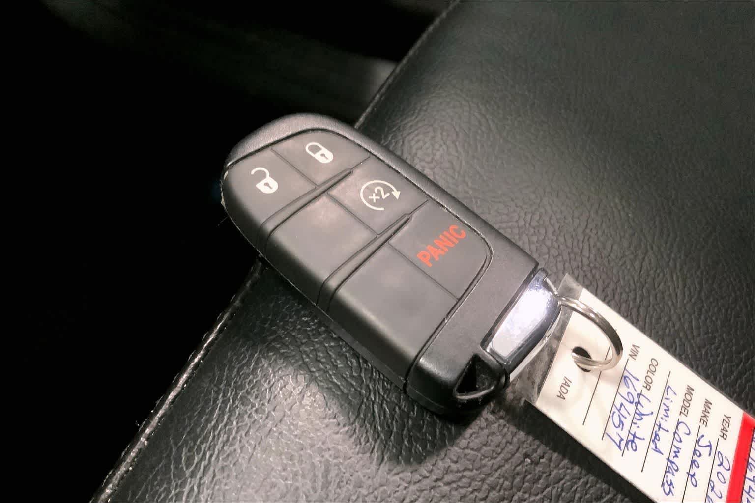 Thumbnail: 2022 Jeep Compass - 17