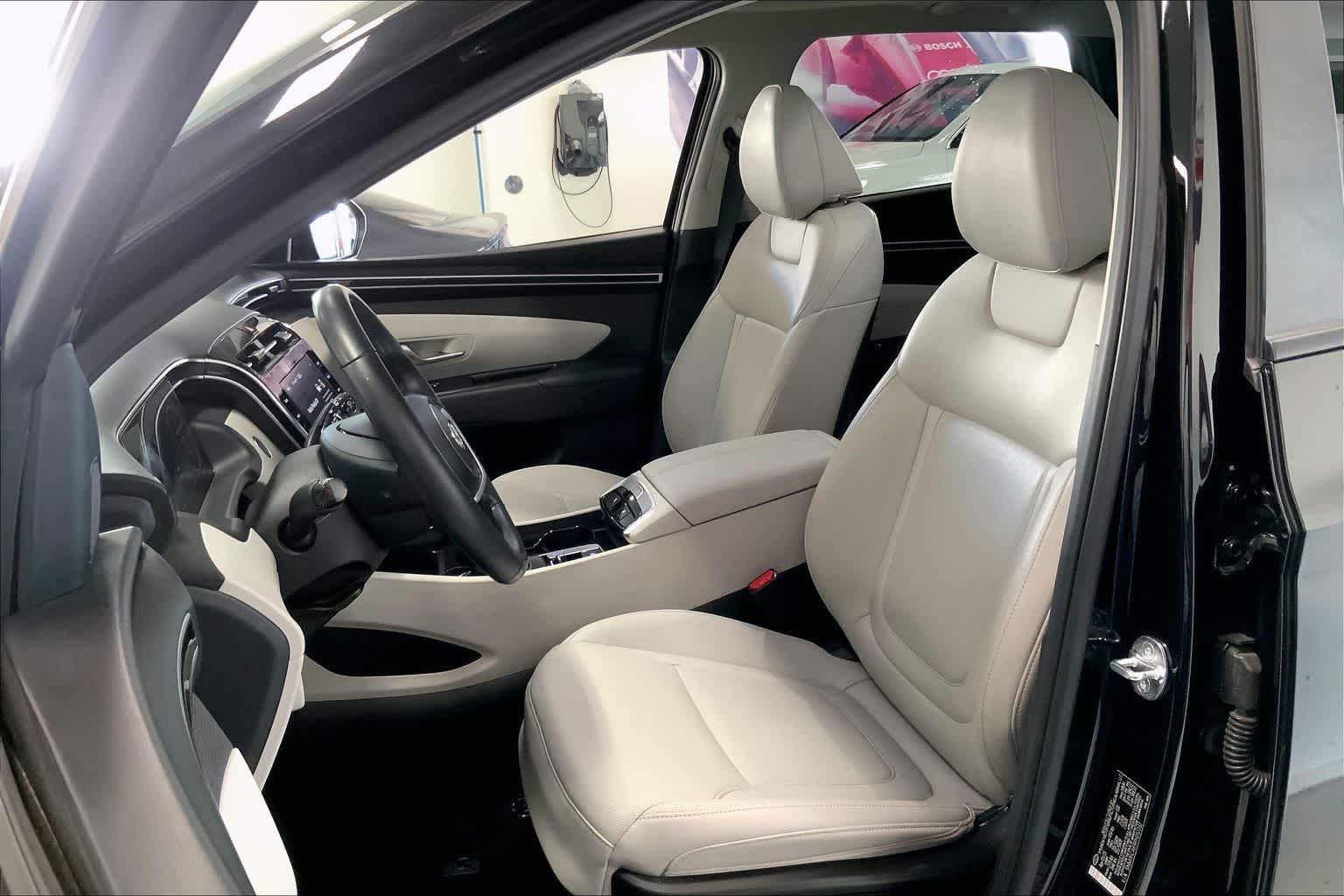 Thumbnail: 2023 Hyundai Tucson - 9