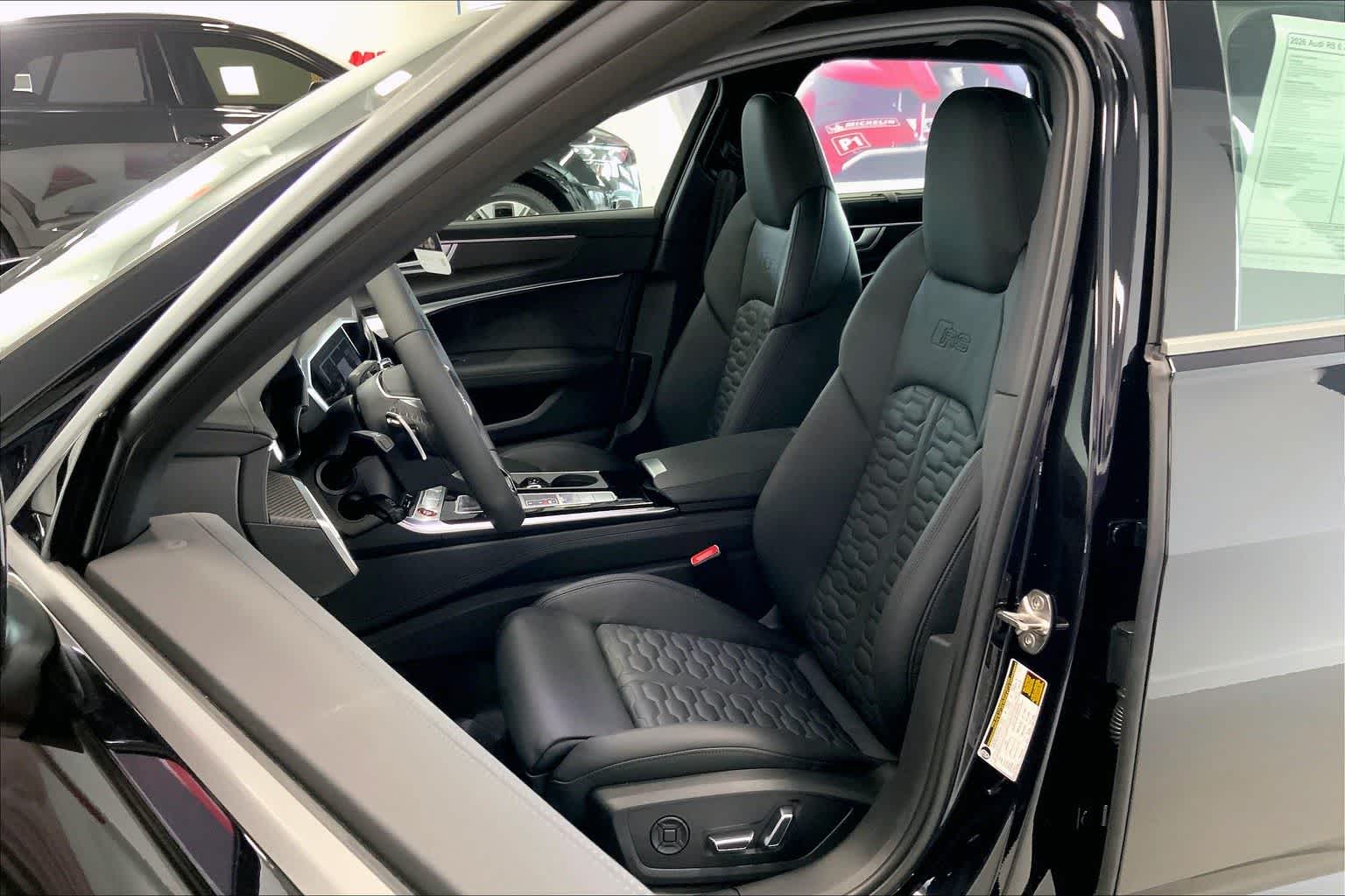 Thumbnail: 2026 Audi RS 6 - 11