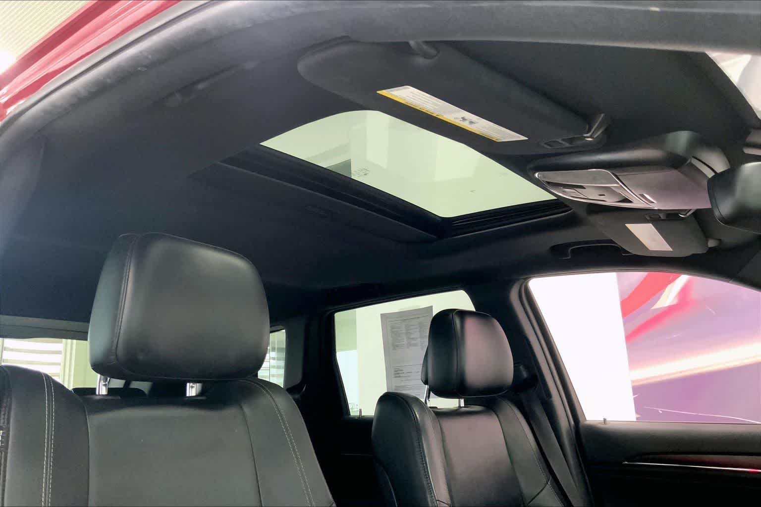 Thumbnail: 2014 Jeep Grand Cherokee - 27