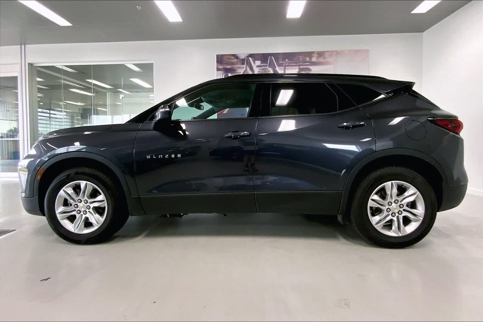 Thumbnail: 2022 Chevrolet Blazer - 3