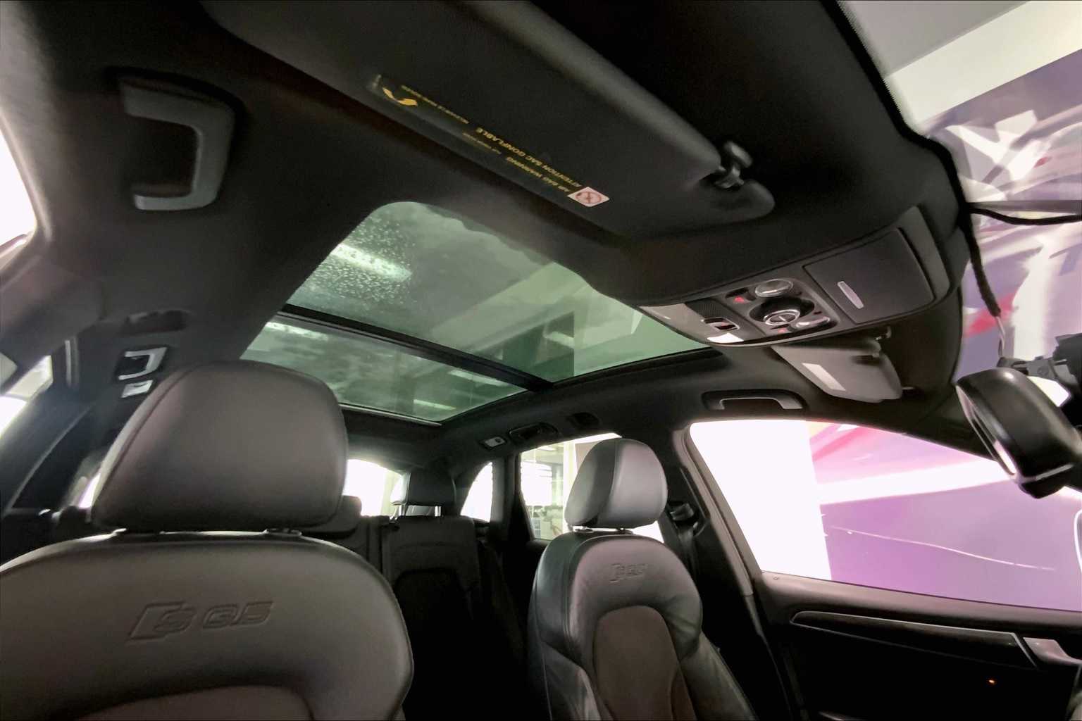 Thumbnail: 2015 Audi SQ5 - 28