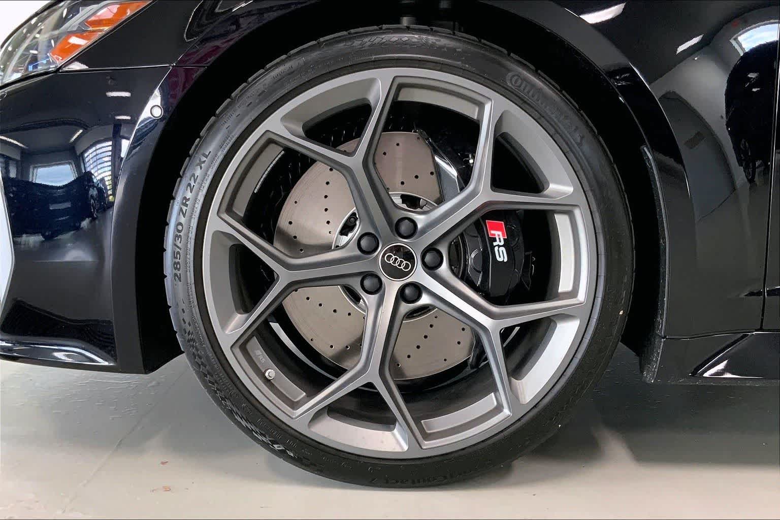 Thumbnail: 2026 Audi RS 6 - 8