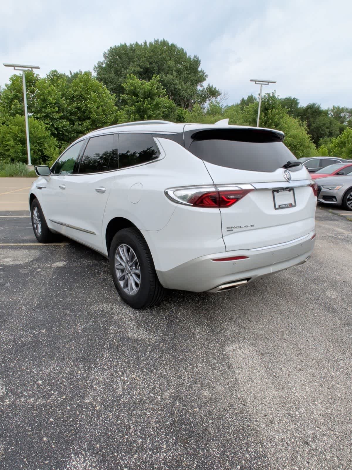Thumbnail: 2023 Buick Enclave - 4
