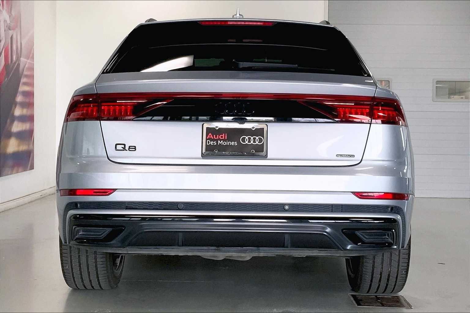 Thumbnail: 2022 Audi Q8 - 5