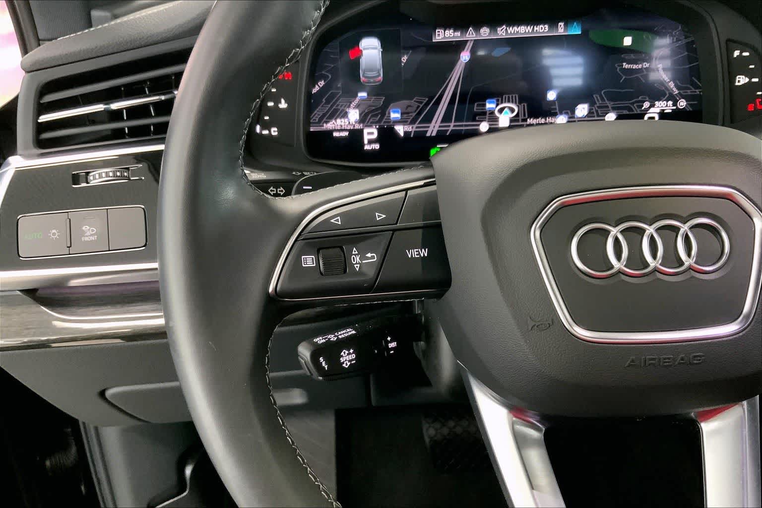 Thumbnail: 2025 Audi Q7 - 24