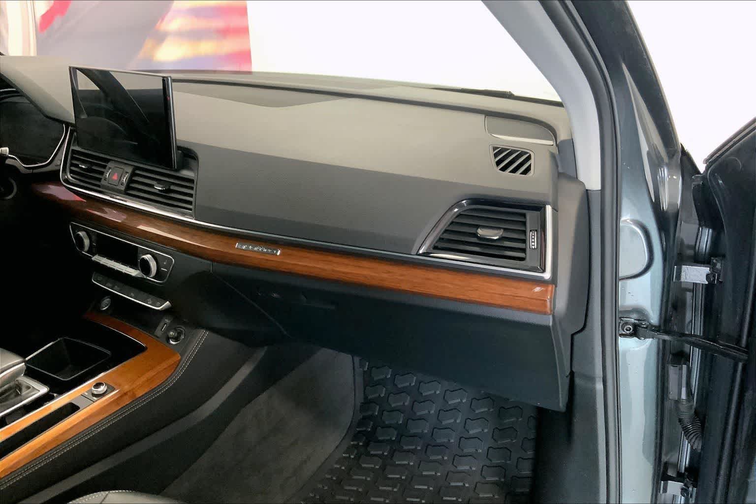 Thumbnail: 2022 Audi Q5 - 20