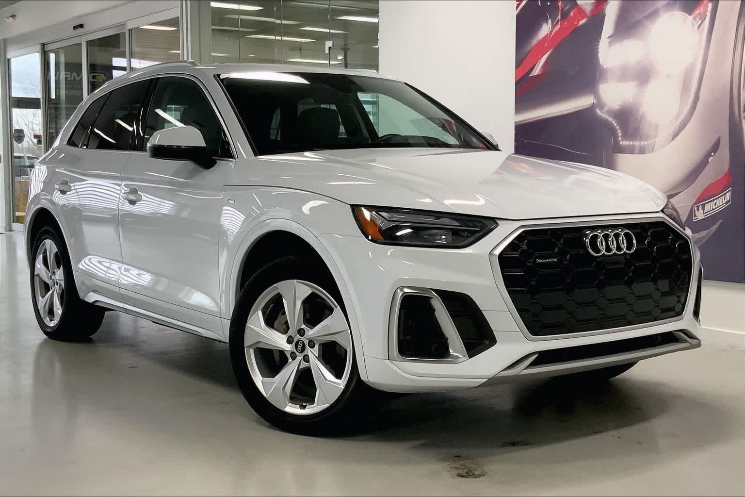 Thumbnail: 2022 Audi Q5 - 20