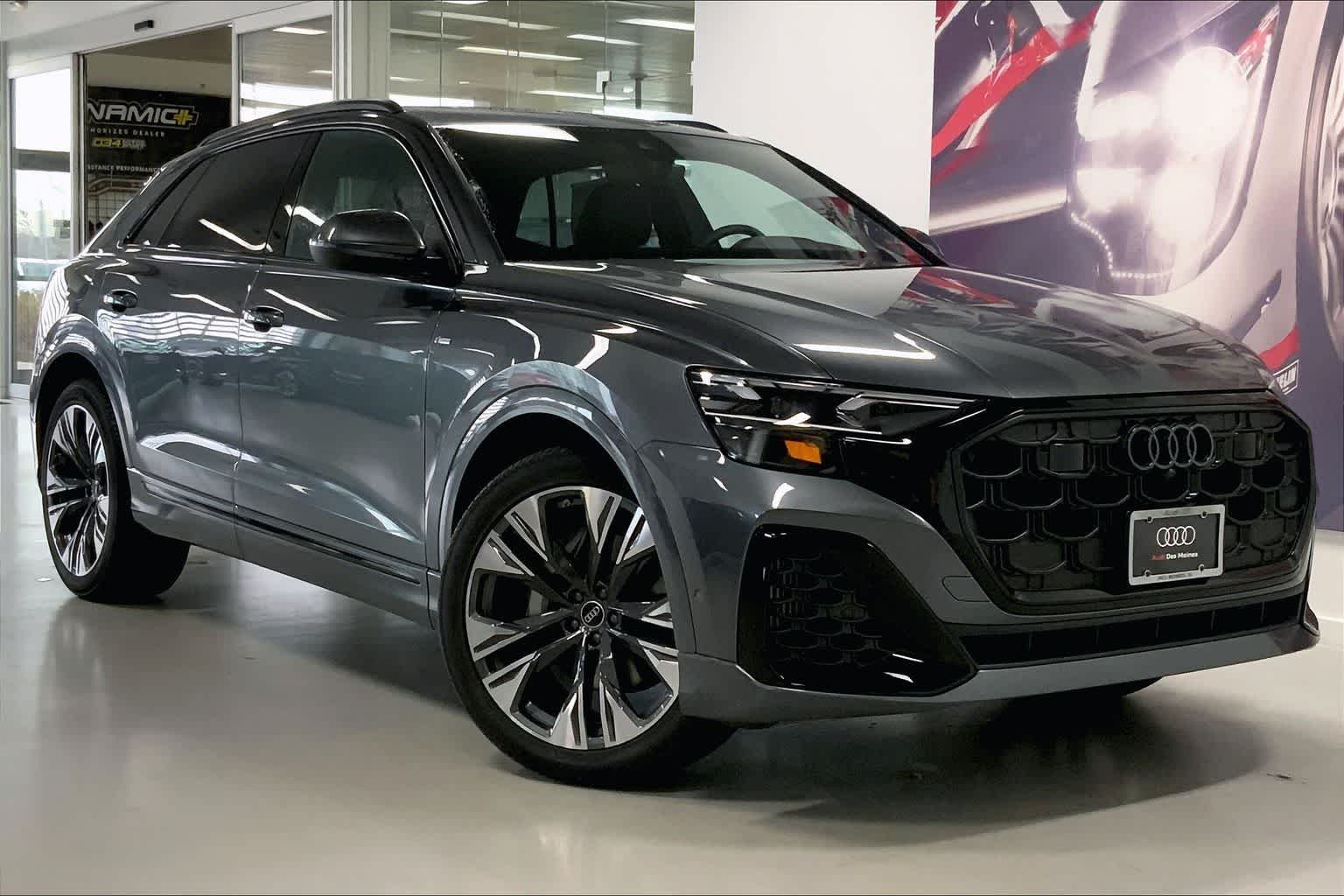 Thumbnail: 2026 Audi Q8 - 21