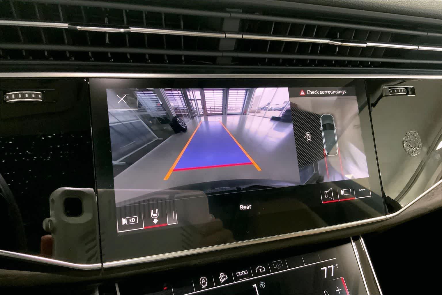 Thumbnail: 2022 Audi Q7 - 23