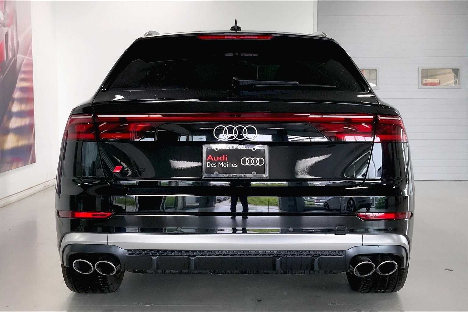 Thumbnail: 2025 Audi SQ8 - 5