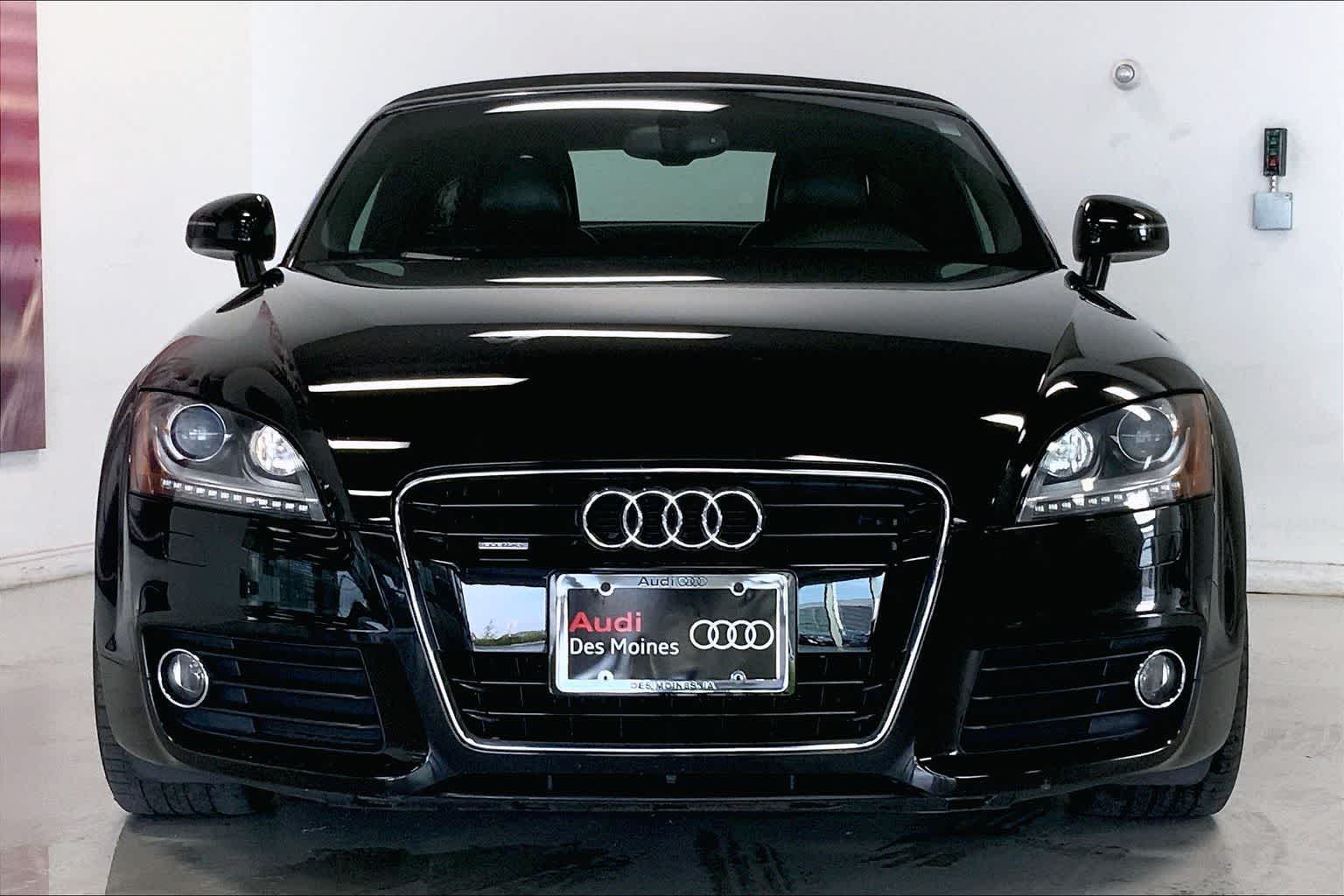 Thumbnail: 2011 Audi TT - 6