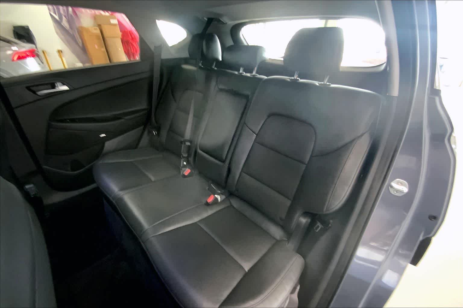 Thumbnail: 2021 Hyundai Tucson - 25