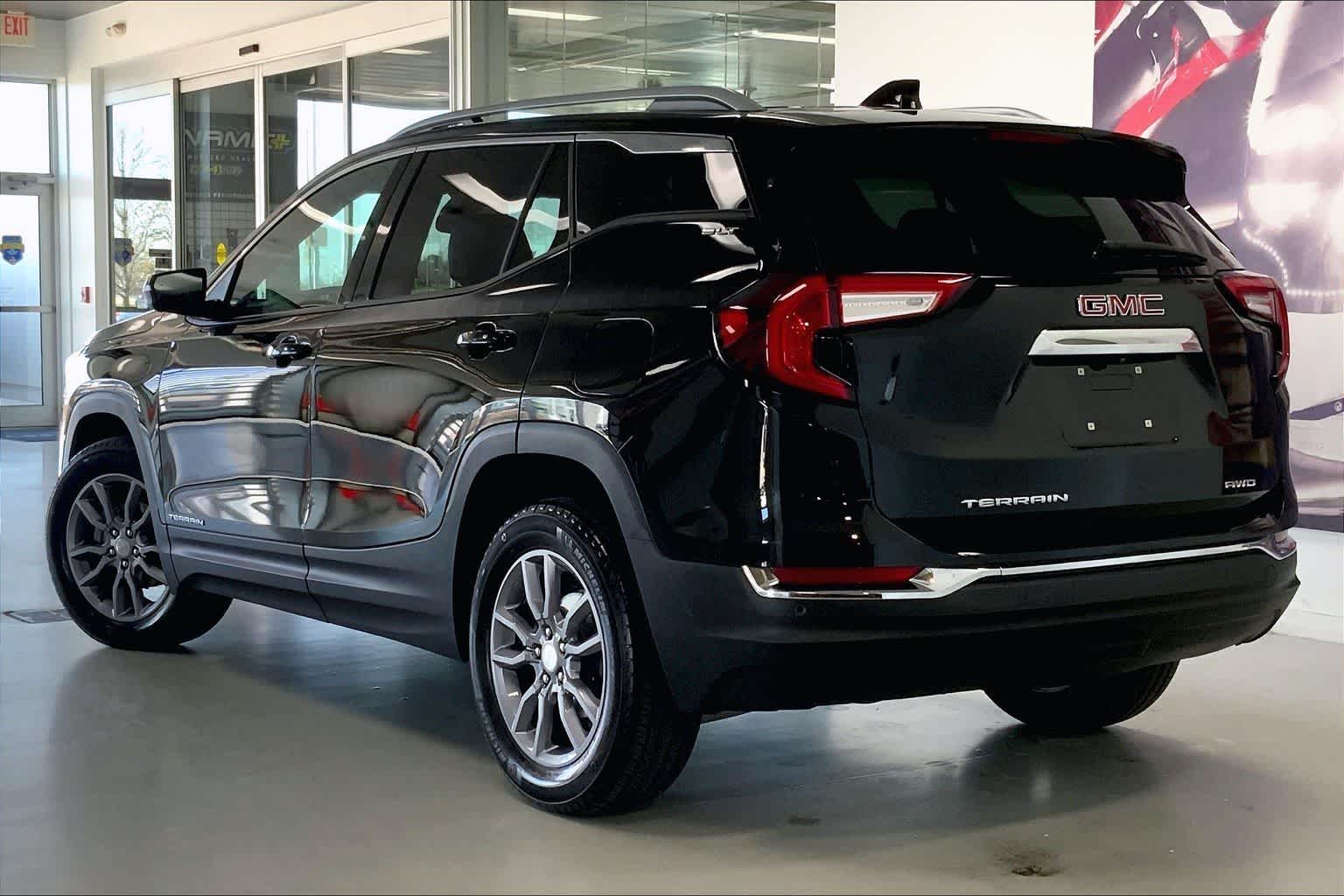 Thumbnail: 2023 GMC Terrain - 4