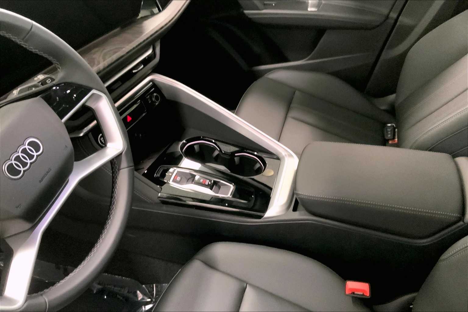 2025 Audi Q5 Premium 16