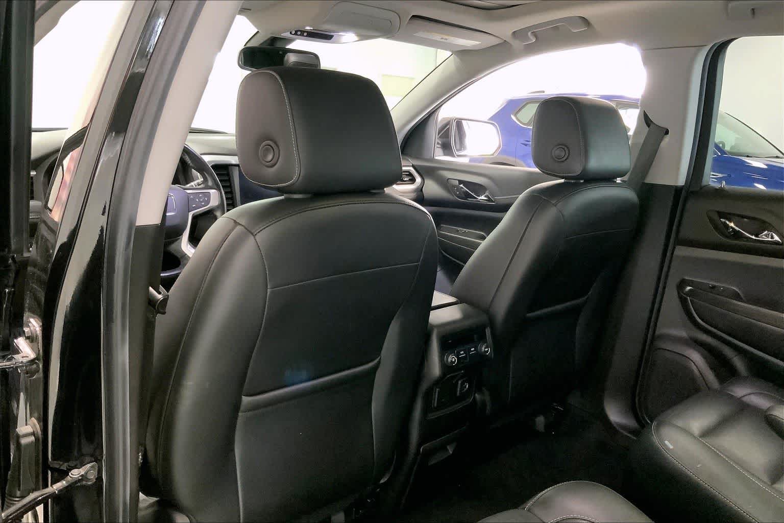 Thumbnail: 2019 GMC Acadia - 11