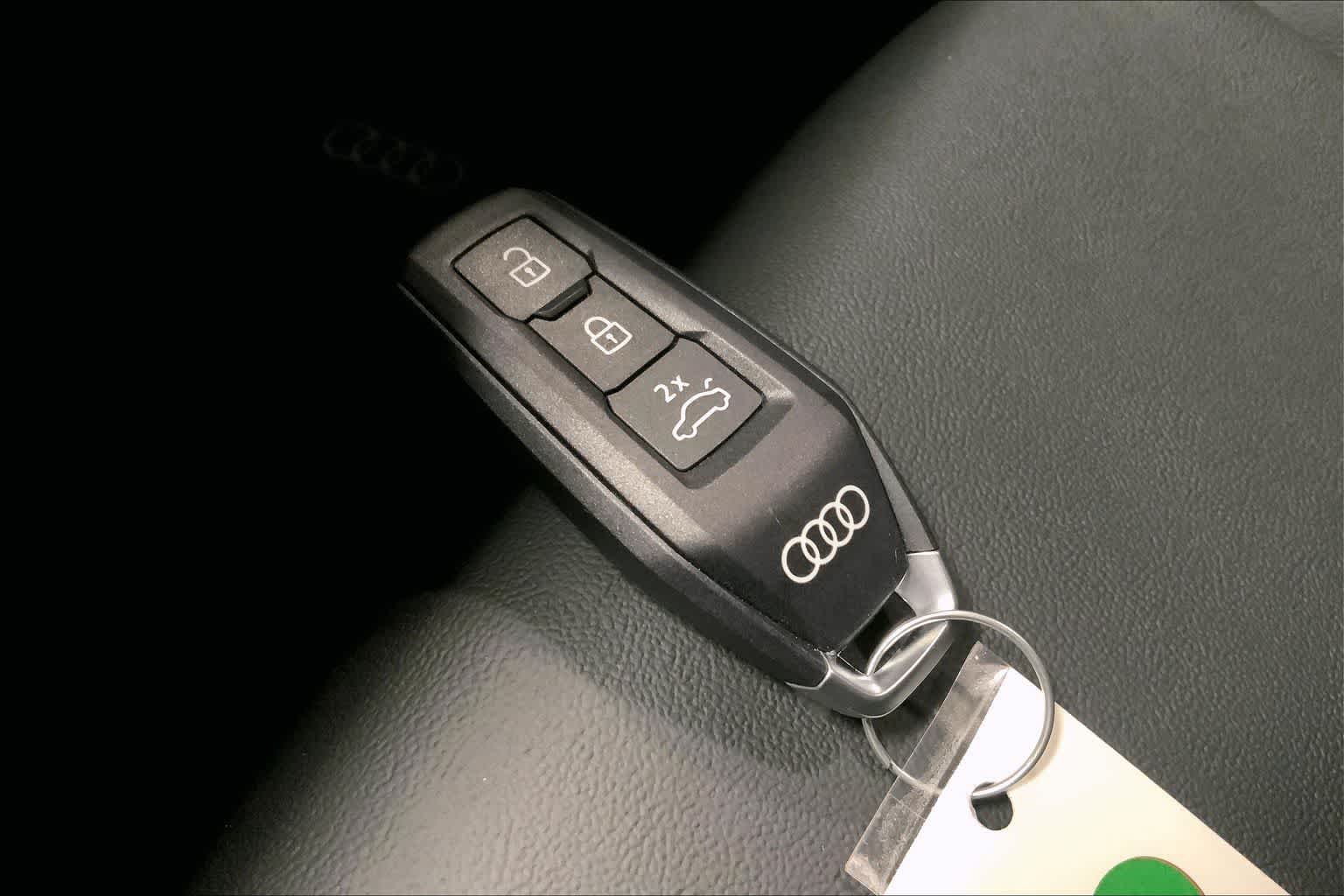 Thumbnail: 2026 Audi A6 - 20