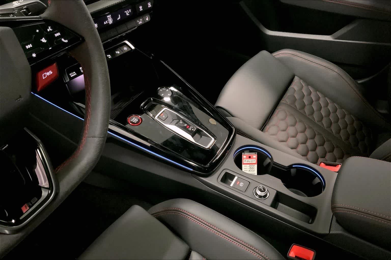 Thumbnail: 2026 Audi RS 3 - 16