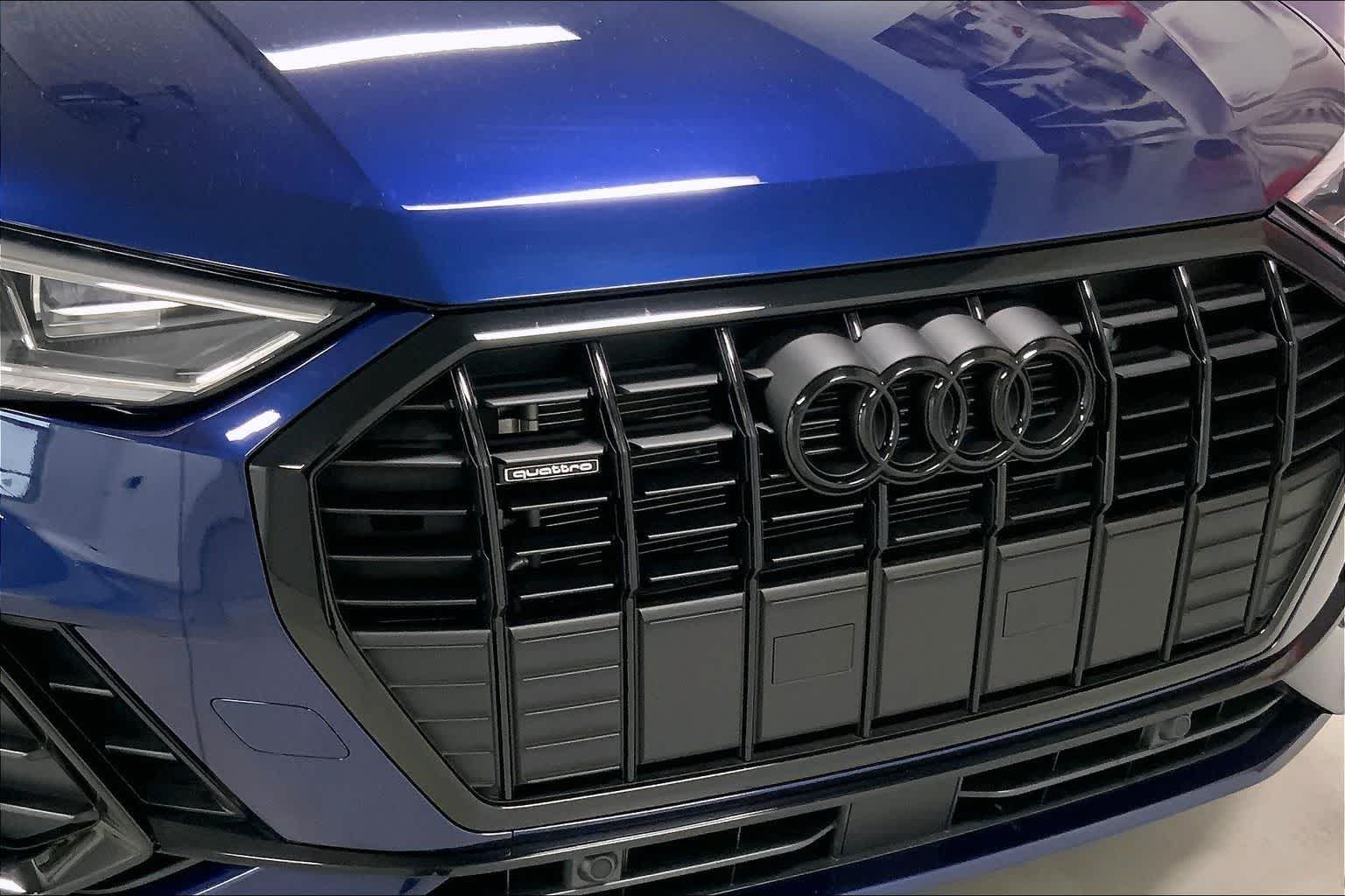 Thumbnail: 2025 Audi Q3 - 30