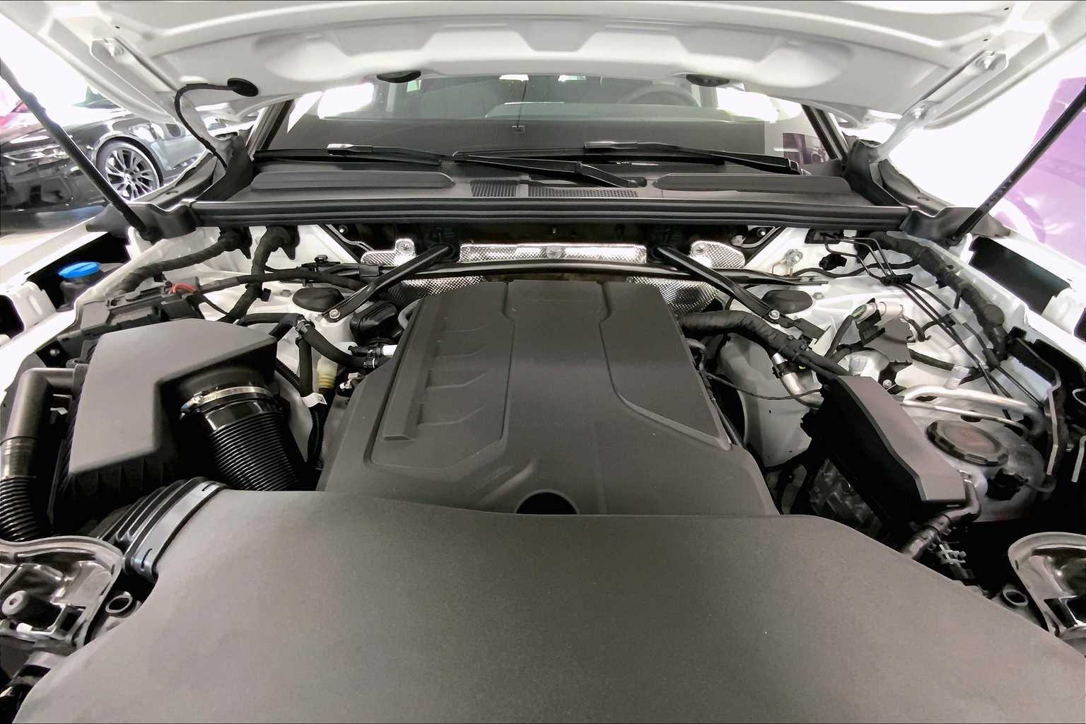 Thumbnail: 2025 Audi Q5 - 9