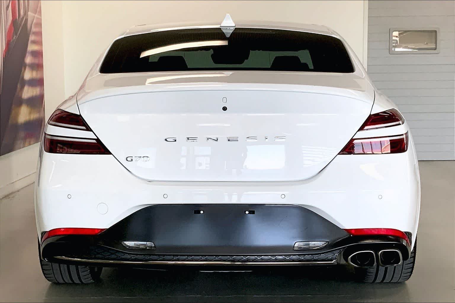 Thumbnail: 2023 Genesis G70 - 5