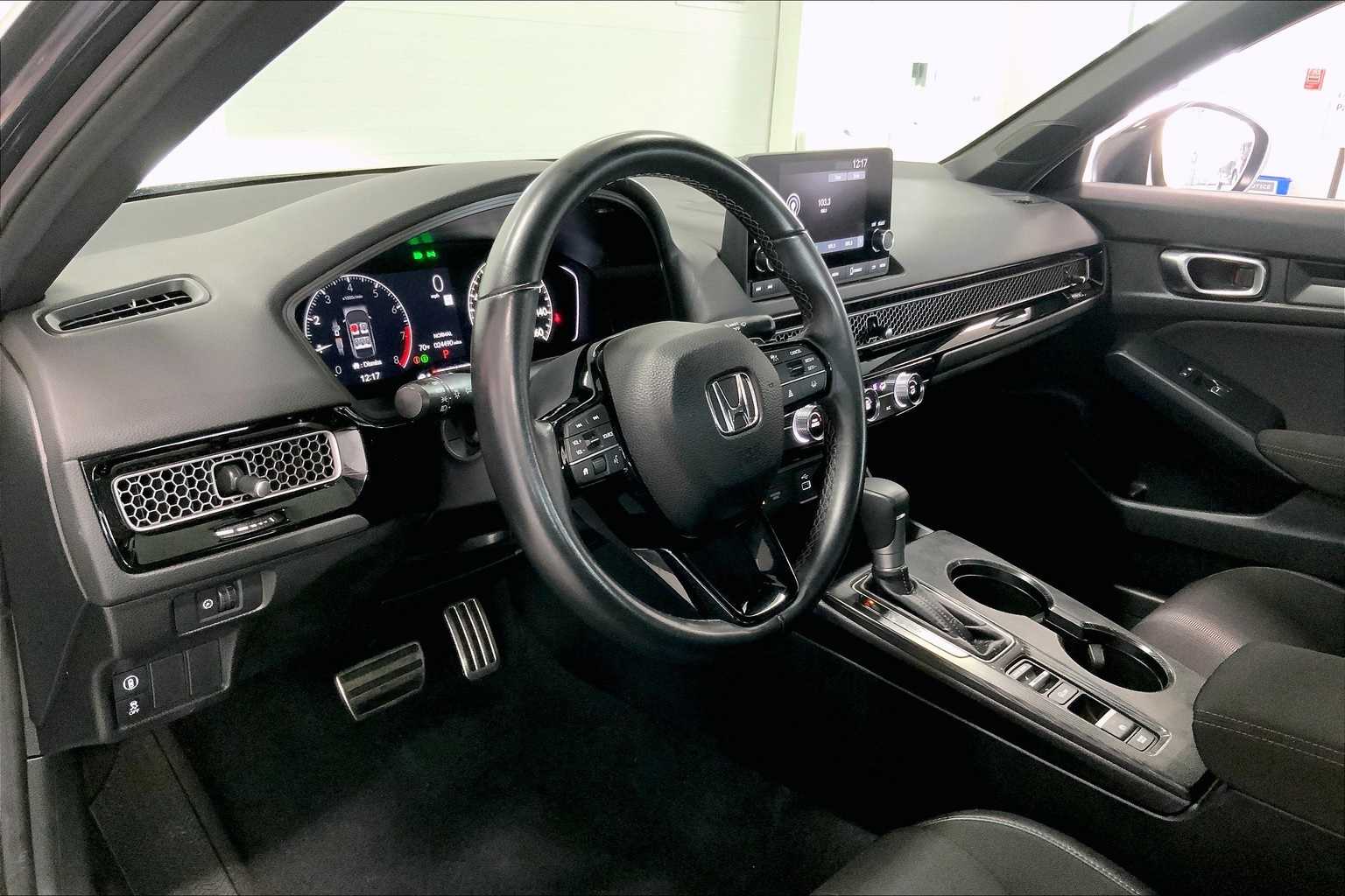 2024 Honda Civic Sport 2