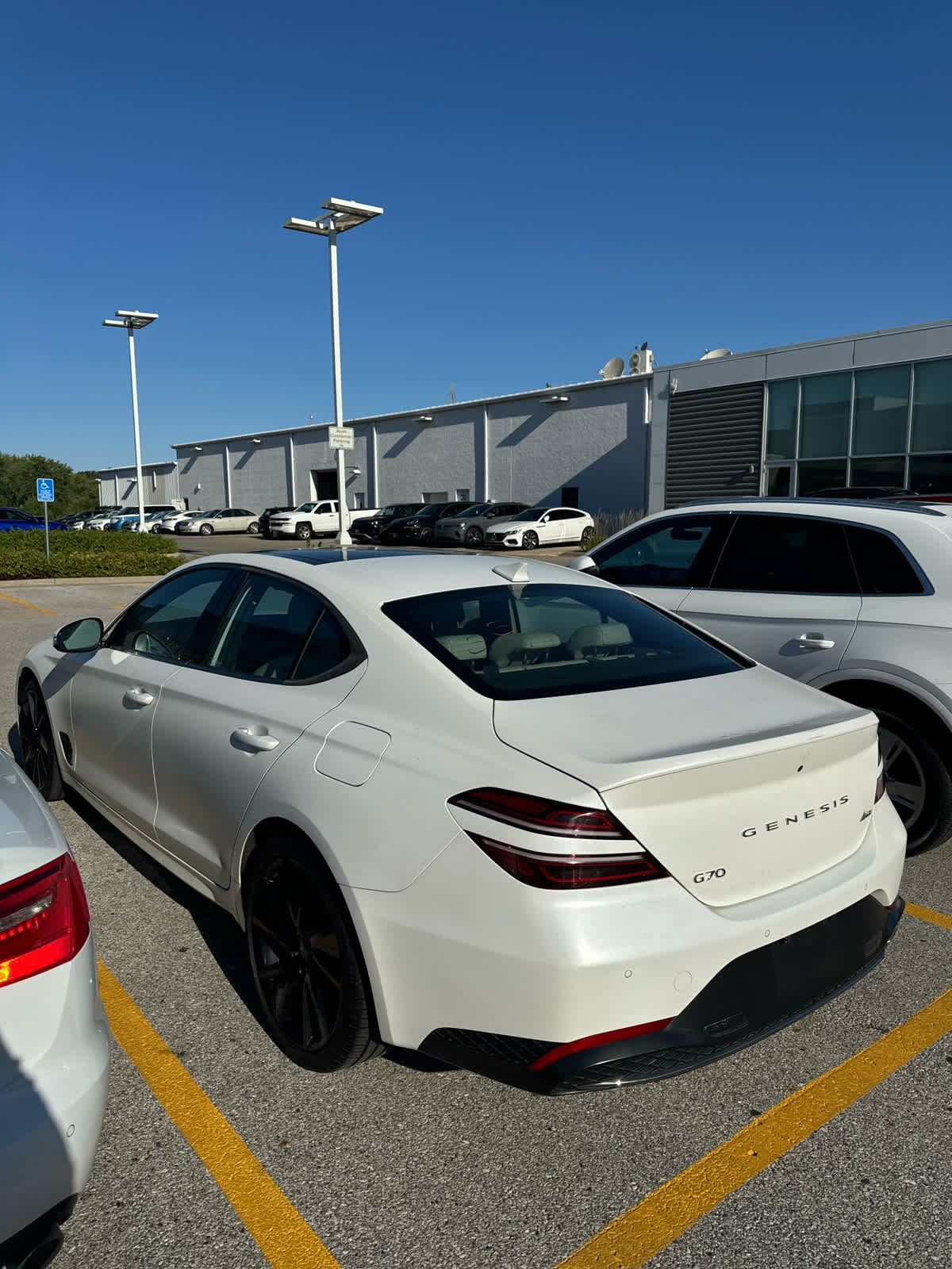 Thumbnail: 2023 Genesis G70 - 3