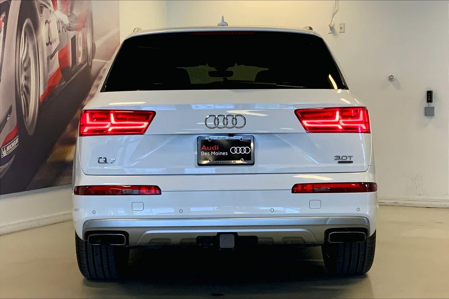 Thumbnail: 2018 Audi Q7 - 3