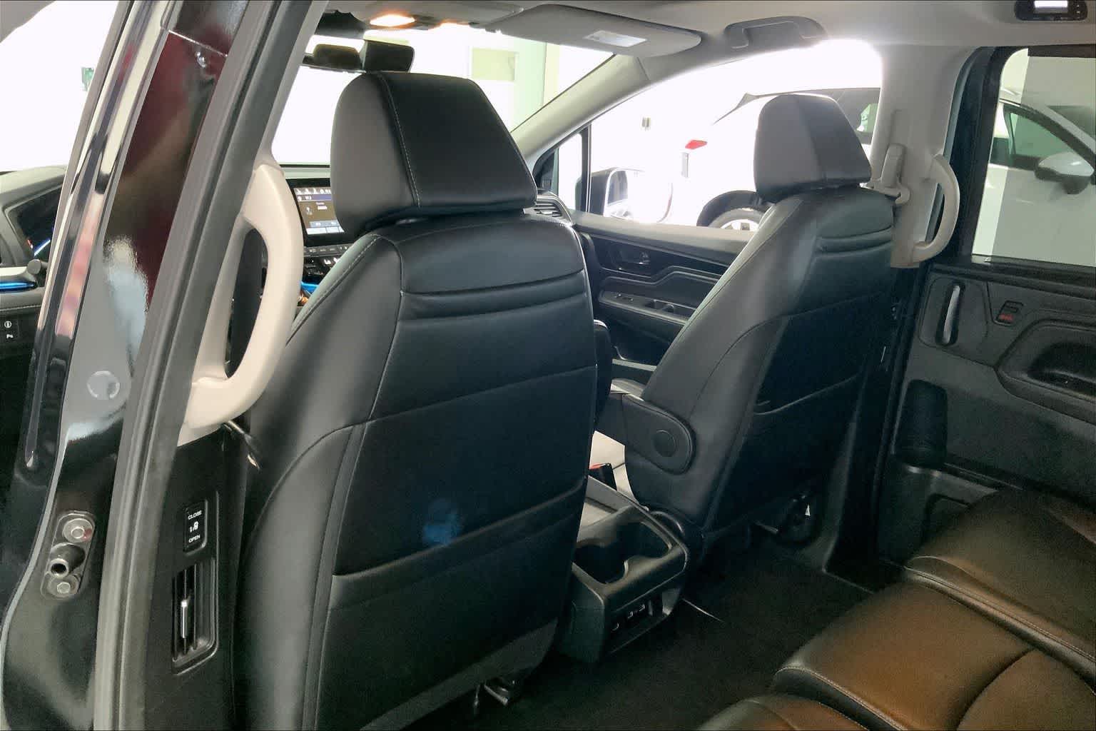 Thumbnail: 2023 Honda Odyssey - 10