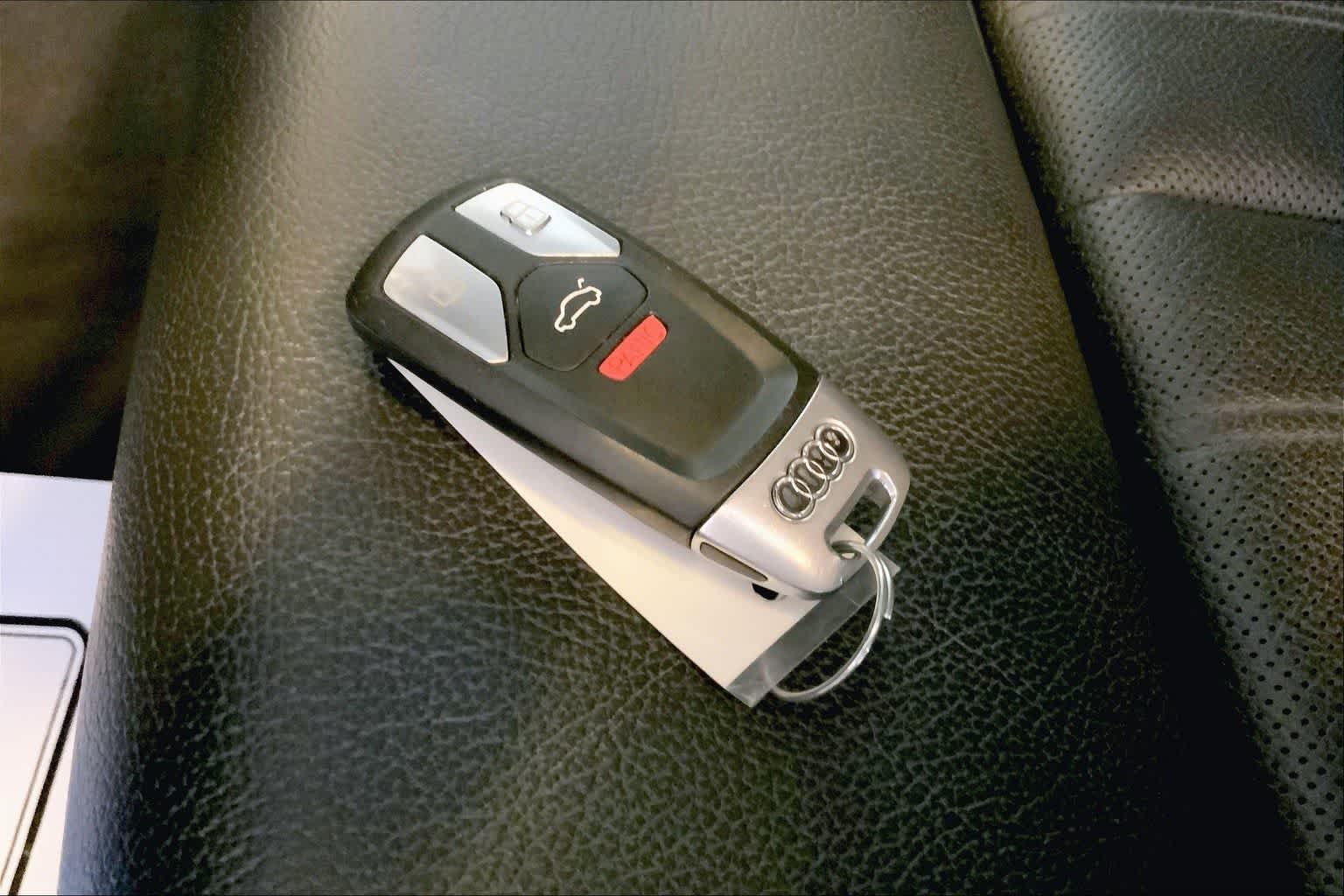 Thumbnail: 2018 Audi Q5 - 16