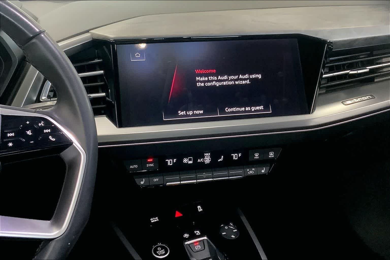 Thumbnail: 2023 Audi Q4 e-tron - 14