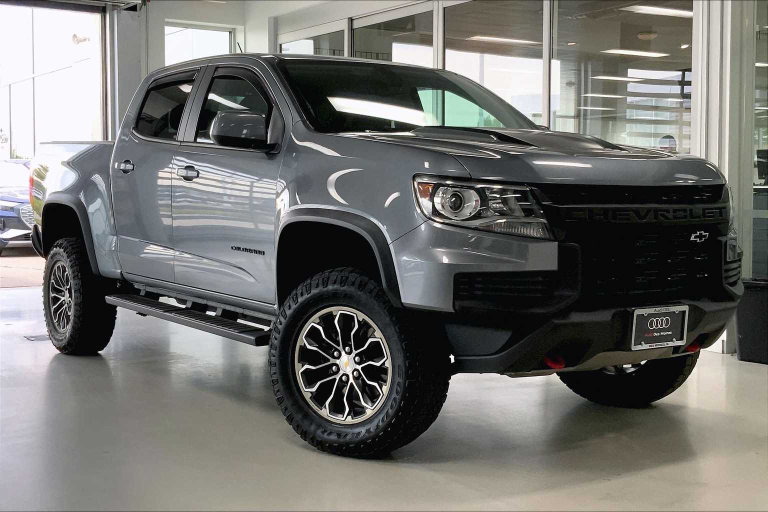 Thumbnail: 2022 Chevrolet Colorado - 20