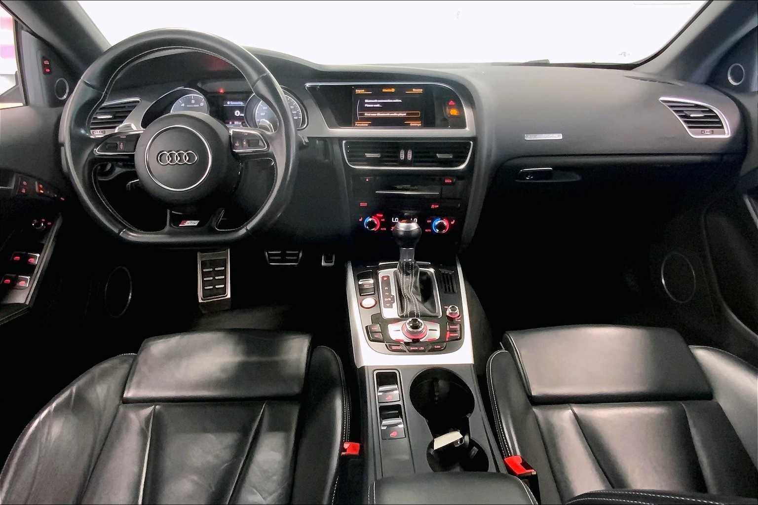 Thumbnail: 2015 Audi S5 - 9
