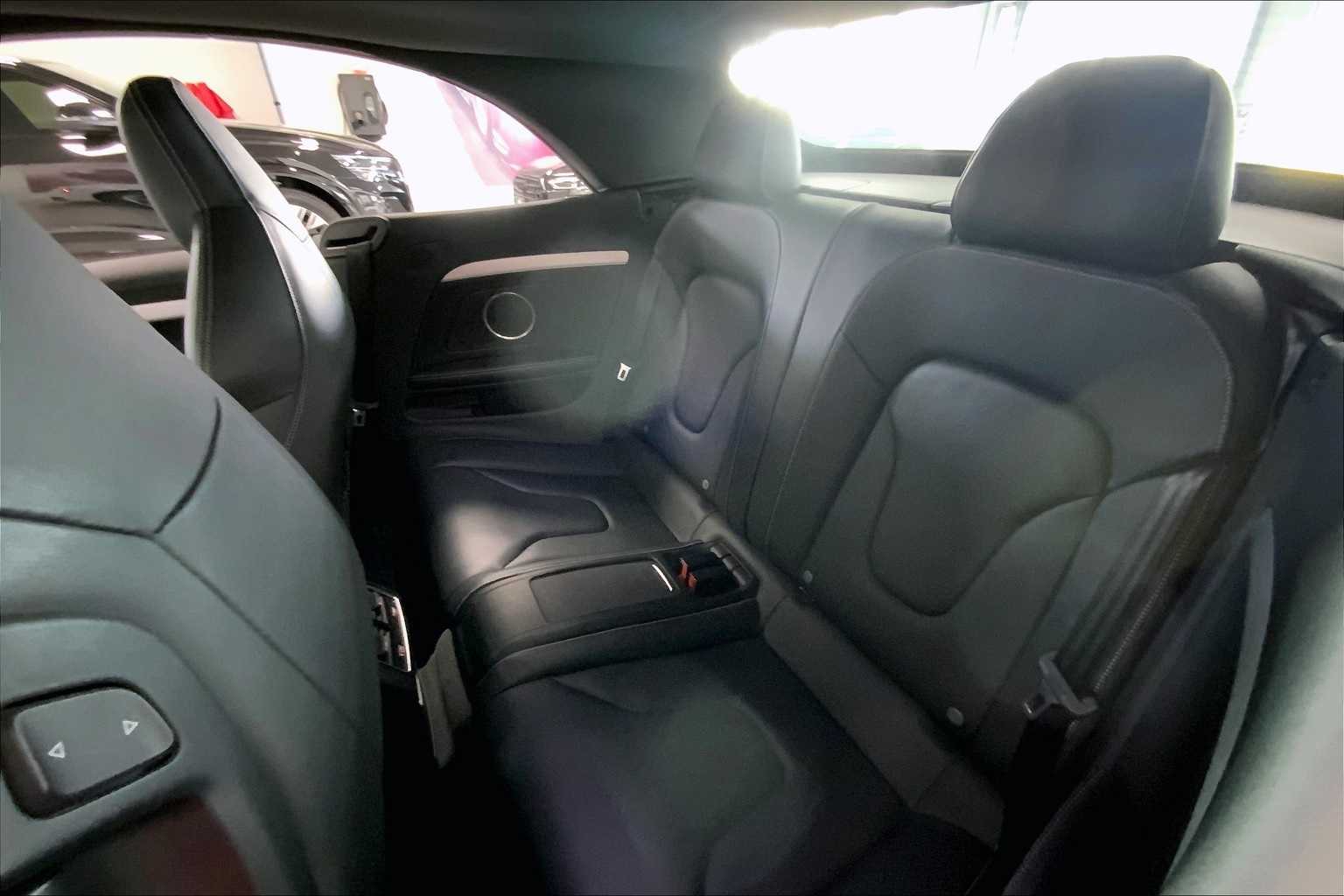 Thumbnail: 2015 Audi S5 - 26