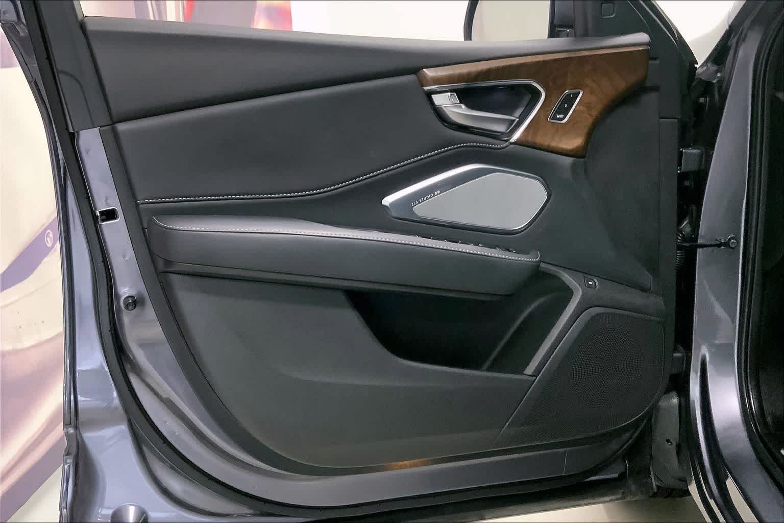 Thumbnail: 2021 Acura RDX - 25