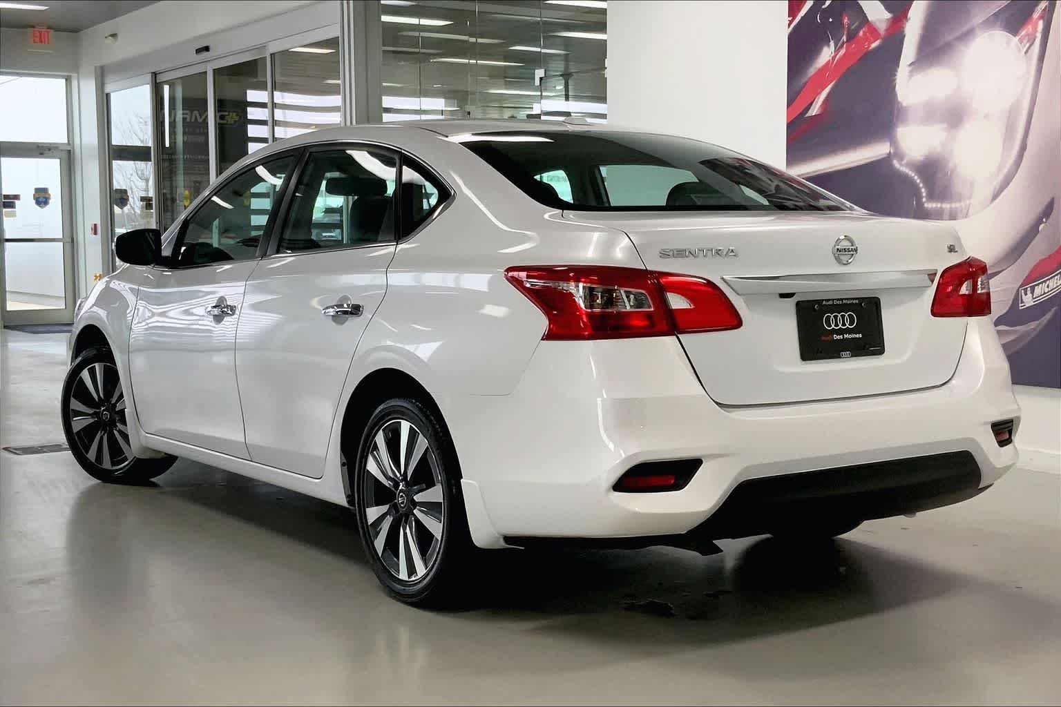 Thumbnail: 2018 Nissan Sentra - 4