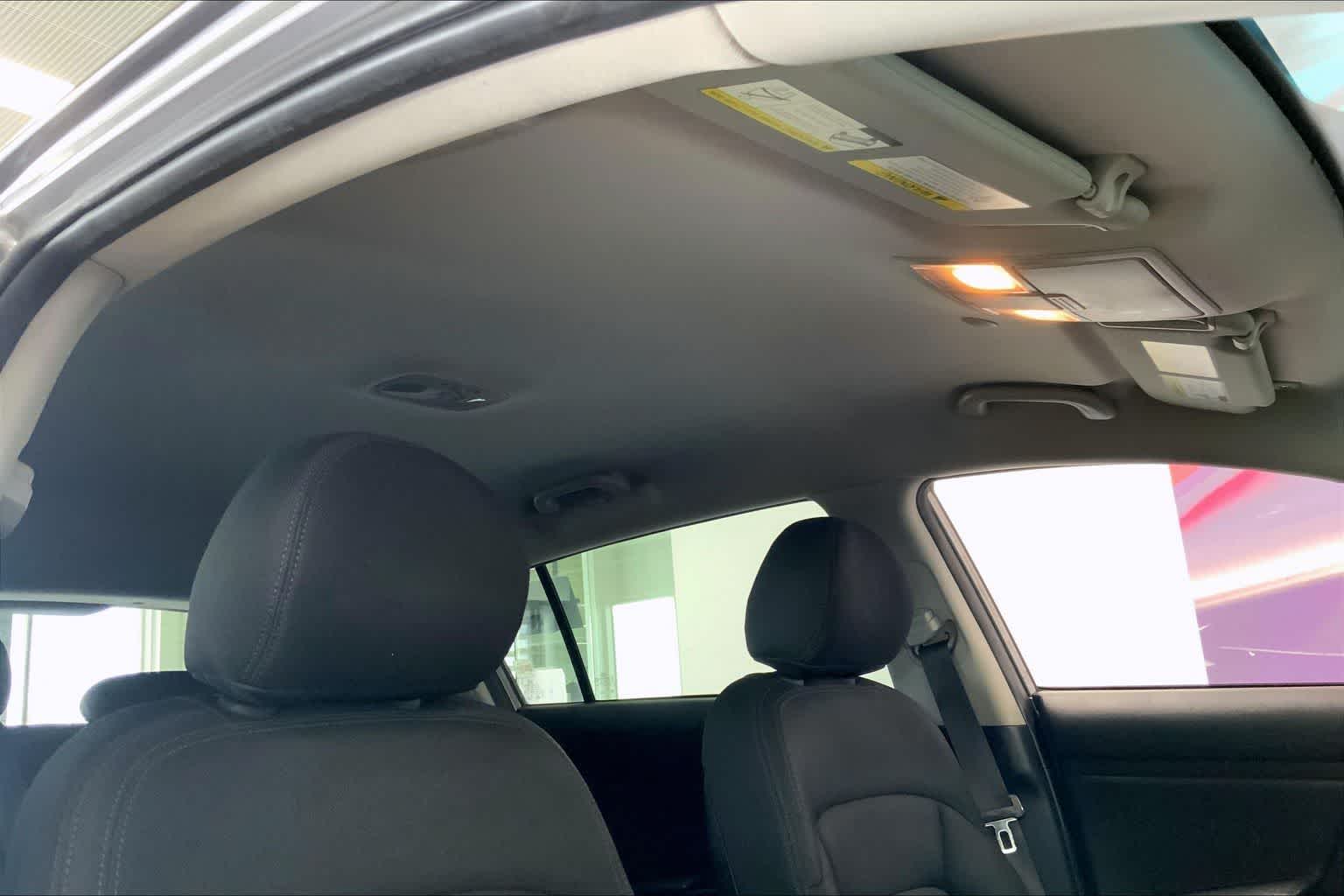 Thumbnail: 2015 Kia Sportage - 27