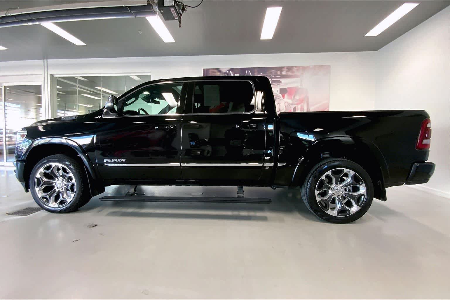 Thumbnail: 2023 RAM 1500 - 3