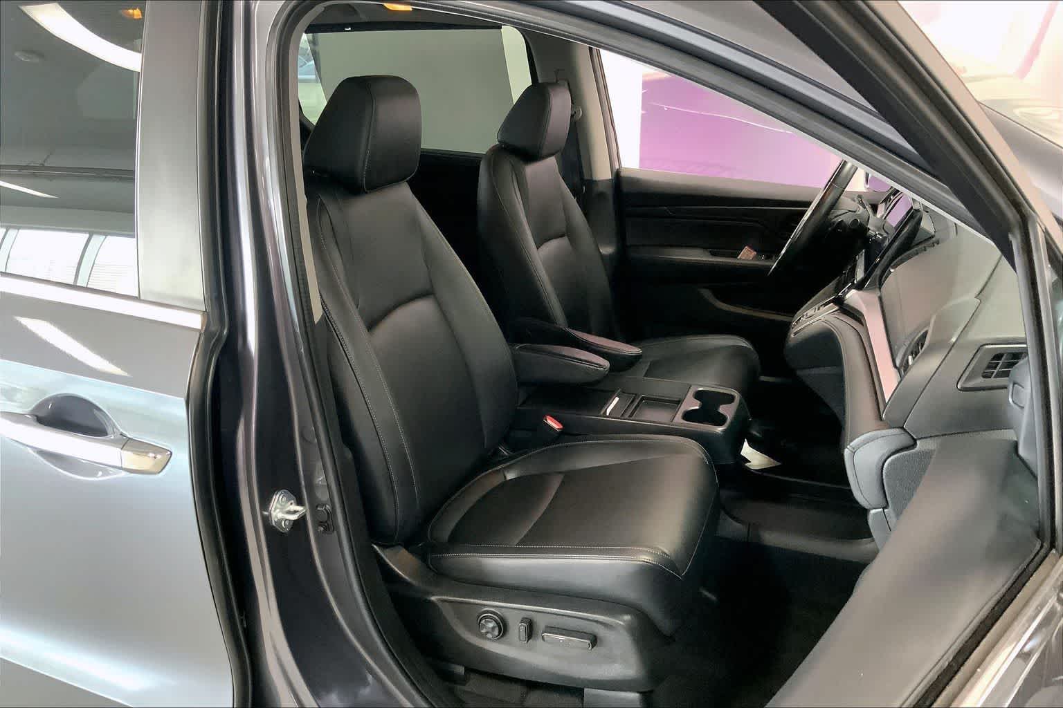 Thumbnail: 2023 Honda Odyssey - 12