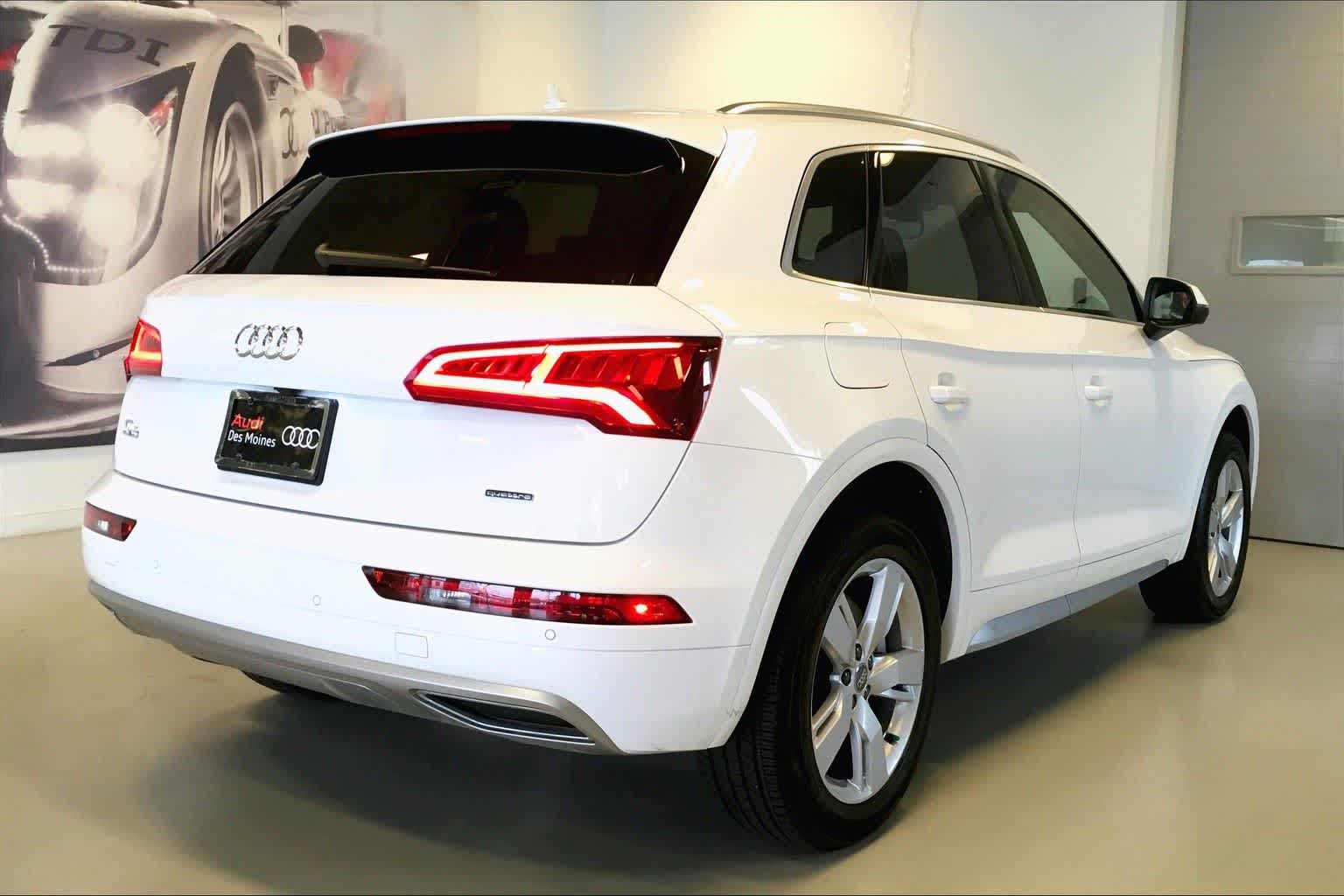 Thumbnail: 2019 Audi Q5 - 15