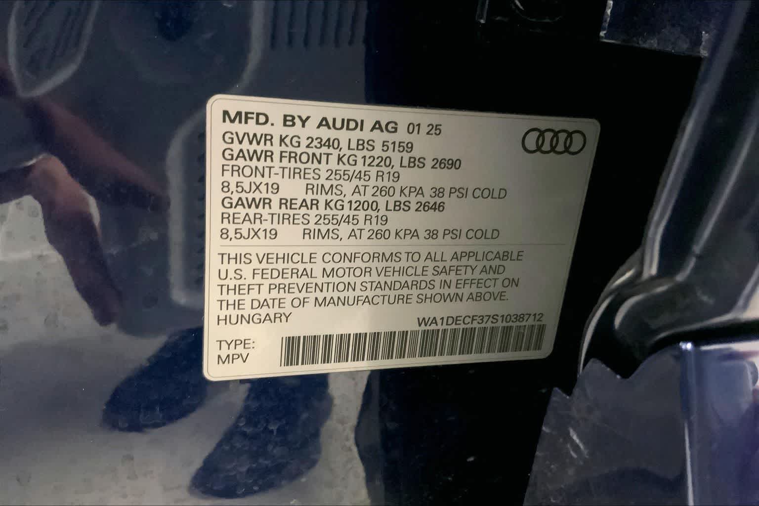 Thumbnail: 2025 Audi Q3 - 18