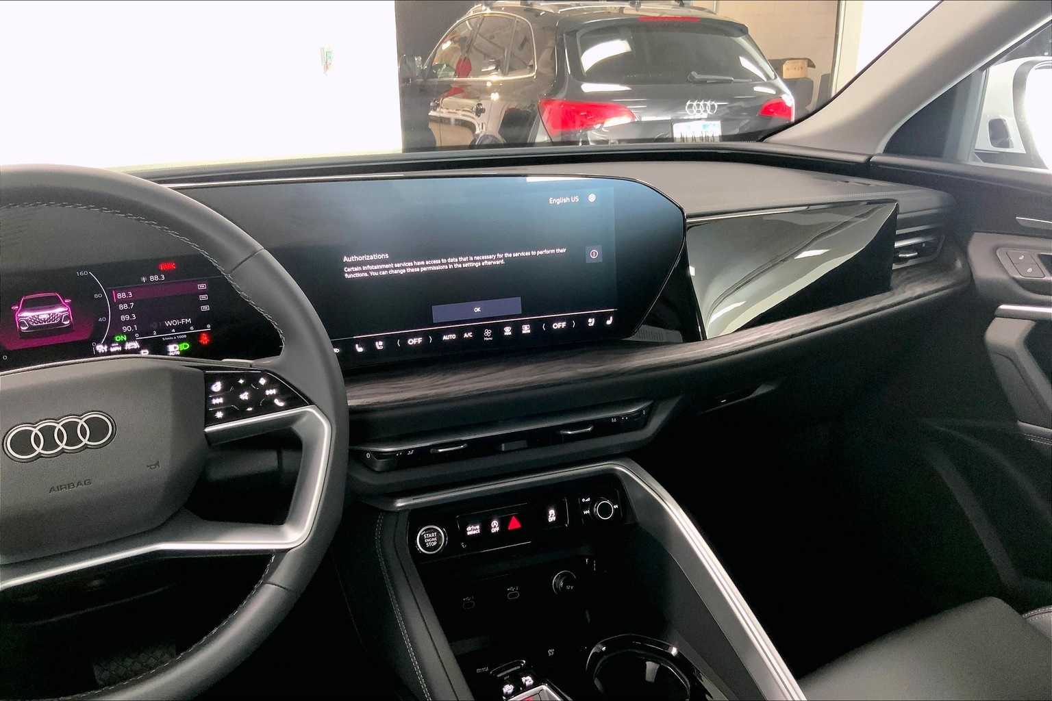 Thumbnail: 2025 Audi Q5 - 16