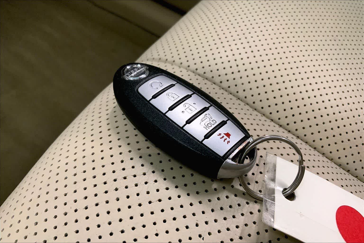 Thumbnail: 2015 Nissan Murano - 18