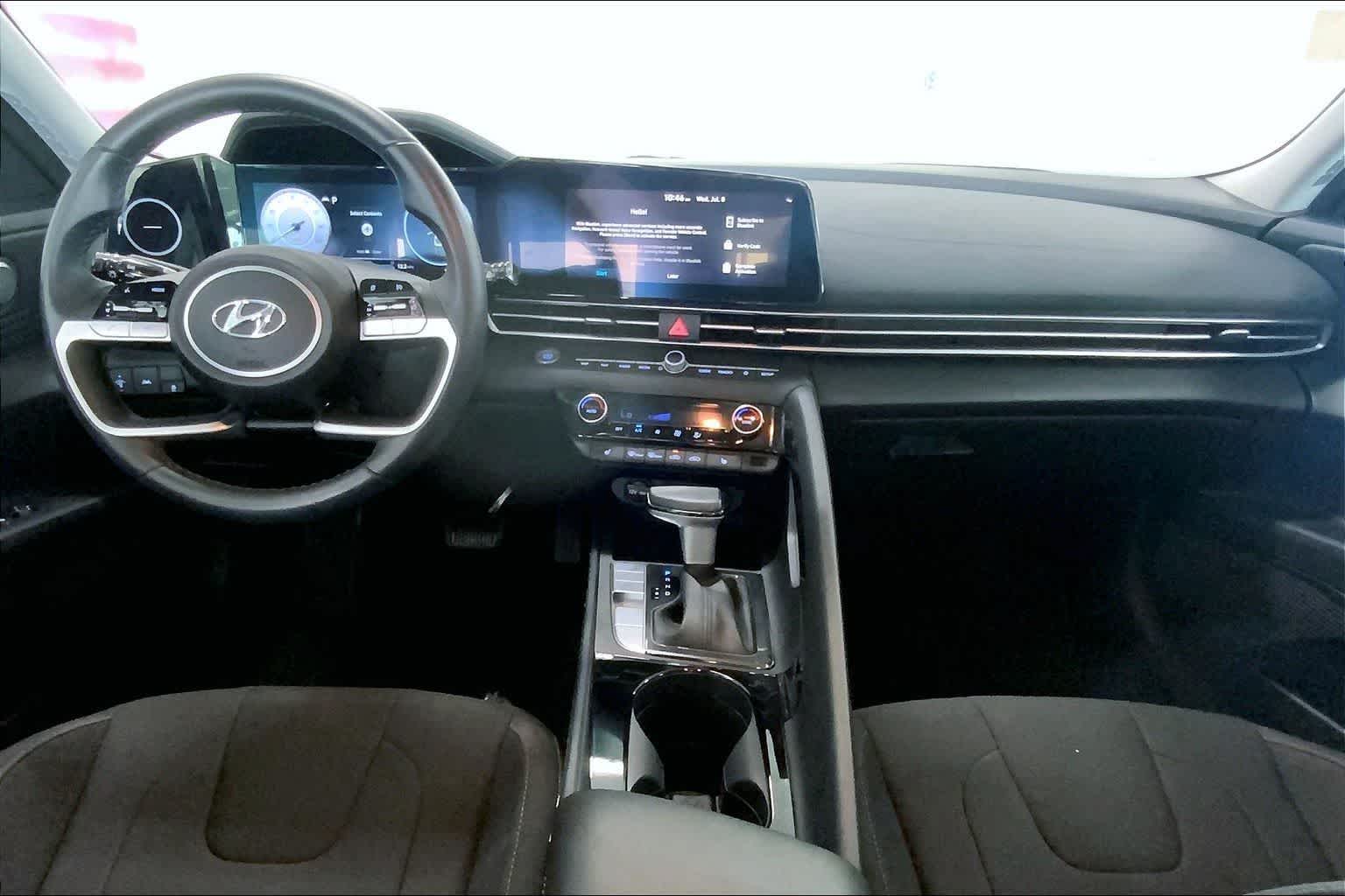 Thumbnail: 2023 Hyundai Elantra - 8