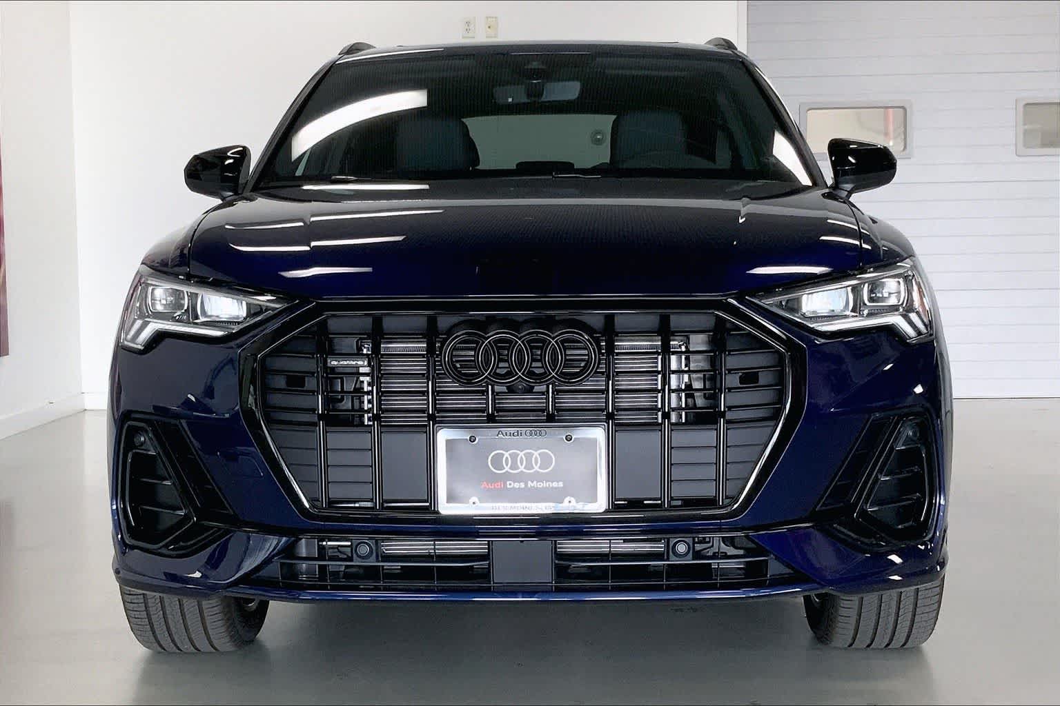 Thumbnail: 2025 Audi Q3 - 6