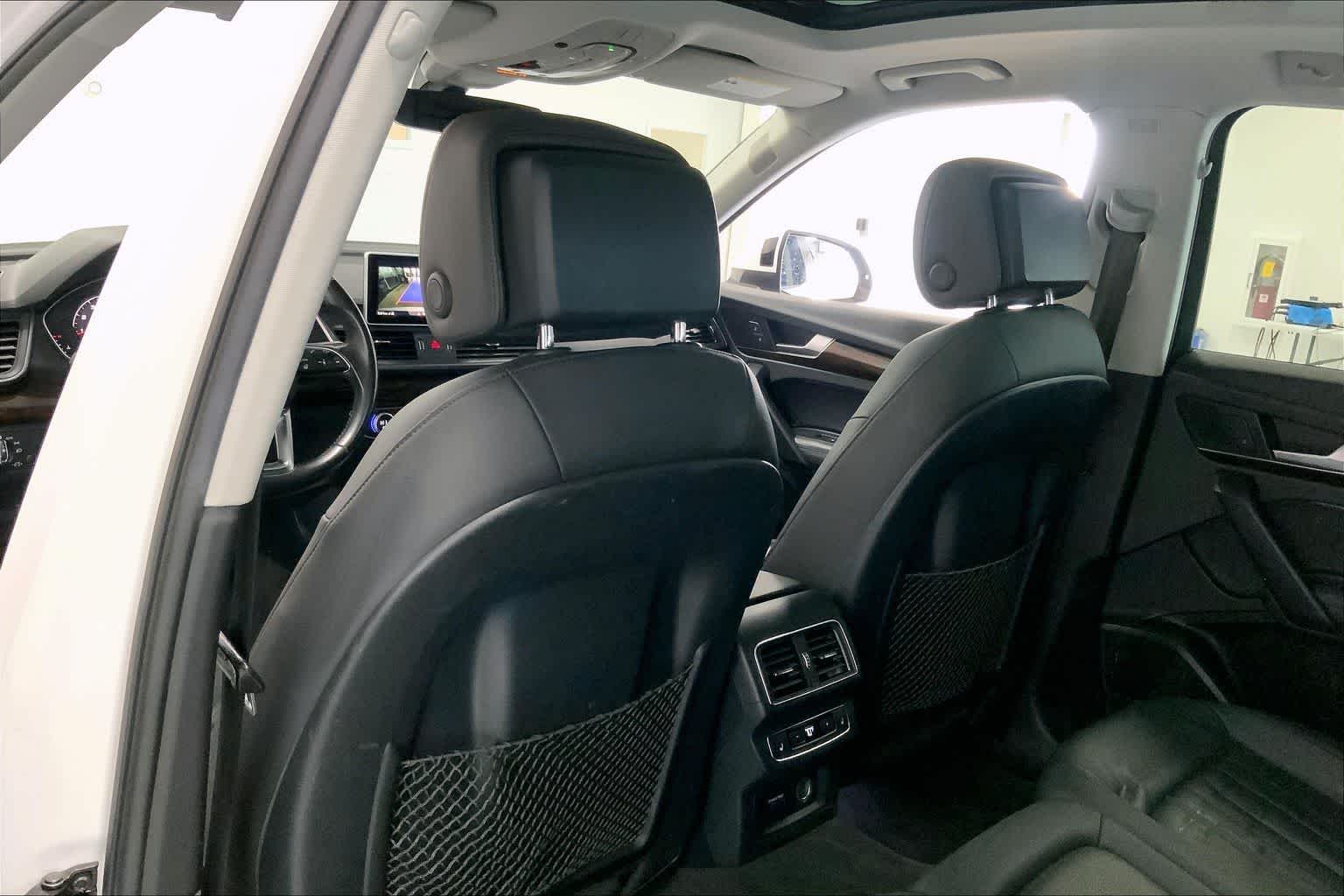 Thumbnail: 2019 Audi Q5 - 11