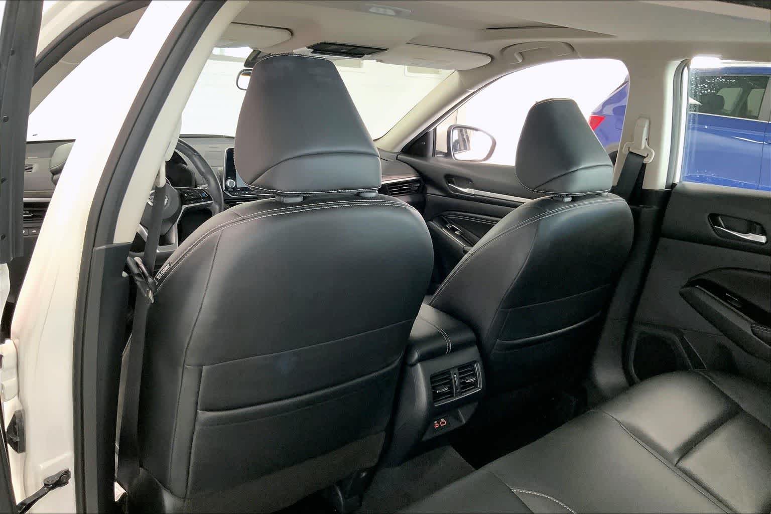 Thumbnail: 2022 Nissan Altima - 11