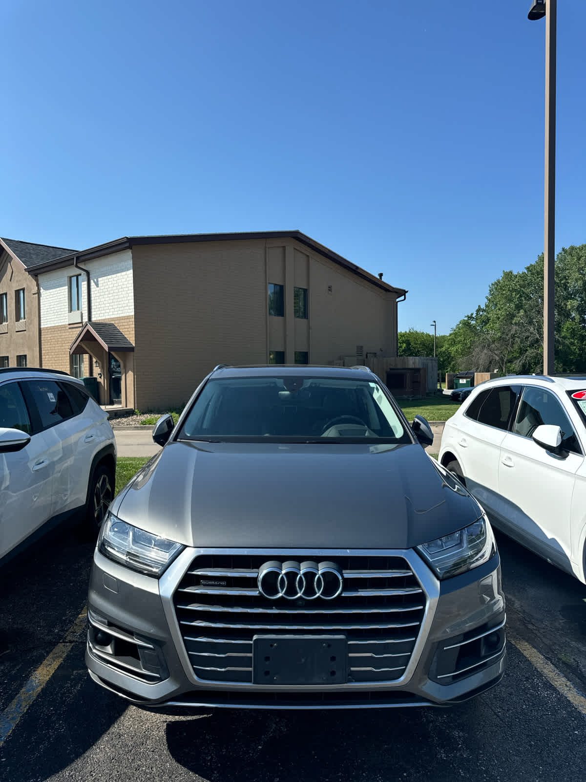 Thumbnail: 2017 Audi Q7 - 2